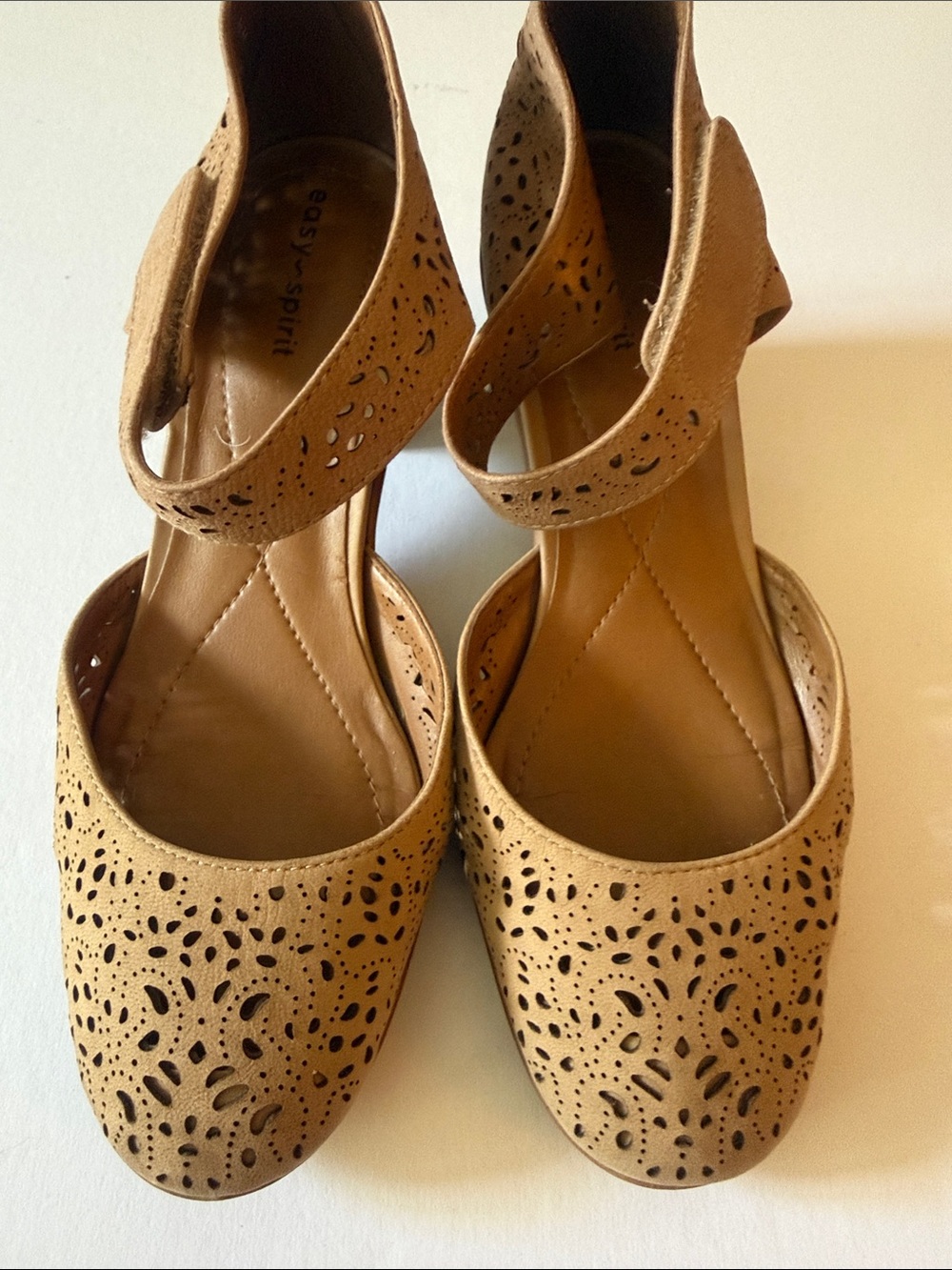 EASY SPIRIT Tan Leather Laser-Cut Ankle-Strap Heels Size 7W